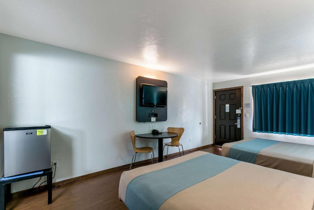 2 Queen Beds | Non-Smoking, Mini Fridge interior